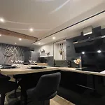 Pyrenair Location Maison 8 Personnes Proche Des Télécabines Bagnères-de-Luchon